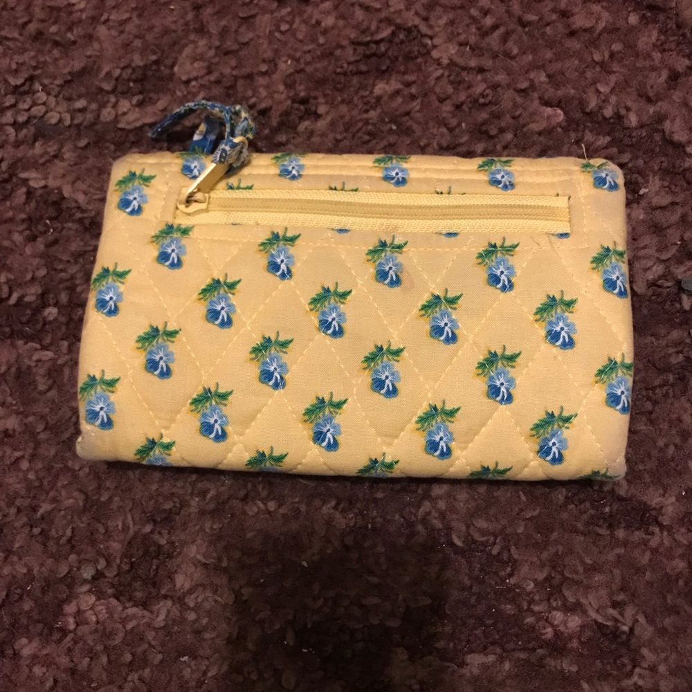 2 wallets. - Picture 5 of 7